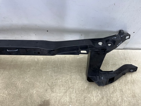 Pas przedni Mercedes Vito w447 14r.- wzmocnienie górne ramka okular oryginalne a4478801103