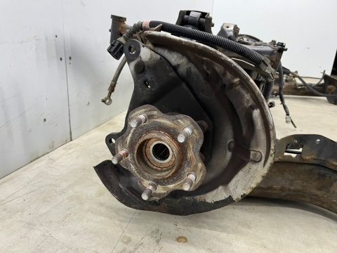 Belka zawieszenia Nissan X-Trail III T32 Rogue 4x4 13-21r. tylna oś 4x4 wózek zwrotnice wahacze amortyzatory