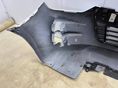 Zderzak przedni Isuzu D-Max DMax 3 III 20-24r. Przedlift przód  