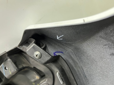 Zderzak przedni Isuzu D-Max DMax 3 III 20-24r. Przedlift przód  