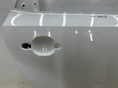 Drzwi VW Polo 5 V 09-17r. prawe tylne prawy tył 6R4833312