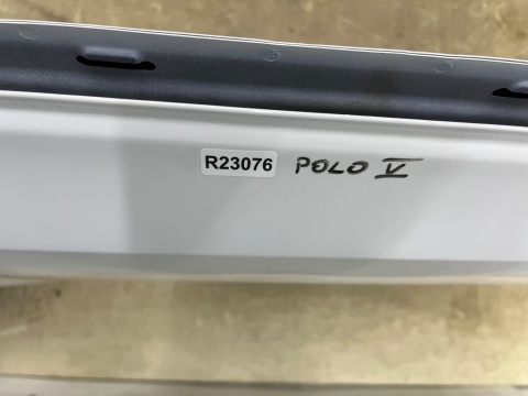 Drzwi VW Polo 5 V 09-17r. prawe tylne prawy tył 6R4833312