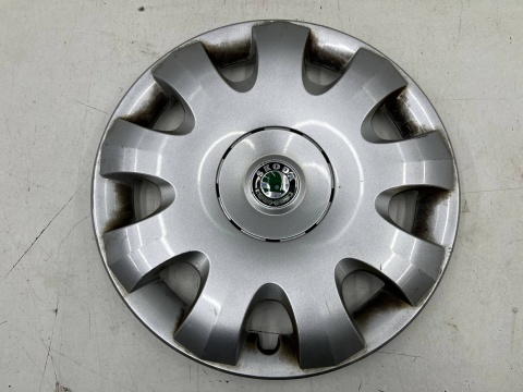 Kołpak Skoda Octavia 2 II 04-13r. 15 cali oryginalny r15 jedna sztuka 1z0601147a