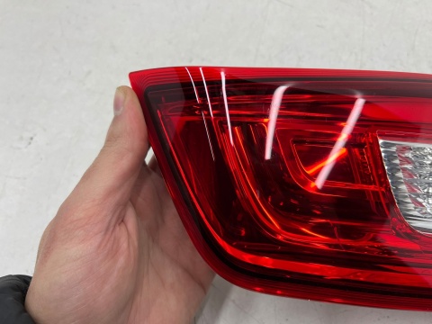 Lampa Mitsubishi ASX I 10-19r. prawa tylna w klapę bagażnika oryginalna EU prawy tył