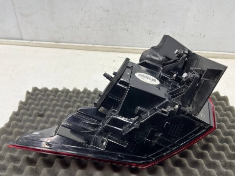 Lampa VW Tiguan 2 II 5na 16-20r. przedlift PRAWA tylna LED w błotnik oryginalna prawy tył EUROPA 5na945208f