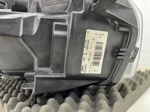 Lampa reflektor Dacia Sandero 2 II Lift Logan 2 II LIFT 16-20r. lewa przednia dzienny pasek LED lewy przód Europa 260605665r