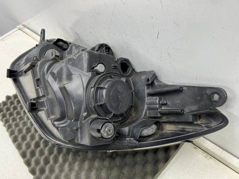 Lampa reflektor Kia Picanto 2 II 11-17r. prawa przednia zwykła Europa prawy przód 92102-1y0