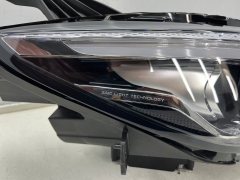 Lampa reflektor MG ZS lift 19r.- MG ZS EV lift 21r.- PRAWA przednia full LED prawy przód 11 pin EUROPA a00005r0200