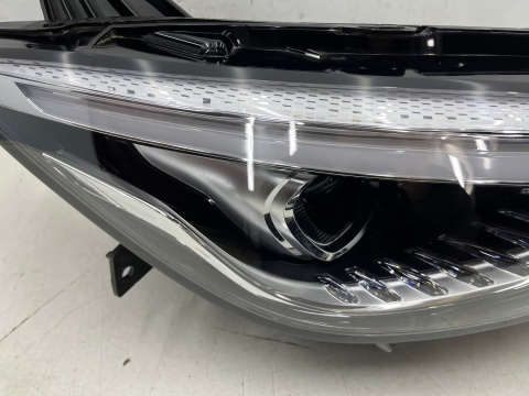 Lampa reflektor MG ZS lift 19r.- MG ZS EV lift 21r.- PRAWA przednia full LED prawy przód 11 pin EUROPA a00005r0200