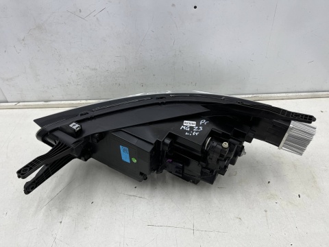 Lampa reflektor MG ZS lift 19r.- MG ZS EV lift 21r.- PRAWA przednia full LED prawy przód 11 pin EUROPA a00005r0200