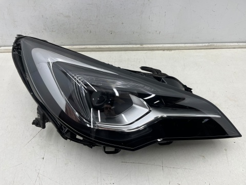 Lampa reflektor Opel Astra K 15-22r. prawa przednia INTELLI LUX FULL LED prawy przód Europa 39187255