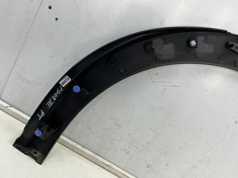 Listwa Peugeot 5008 III 2024r.- prawa tylna nakładka rant błotnika prawy tył 9840245780