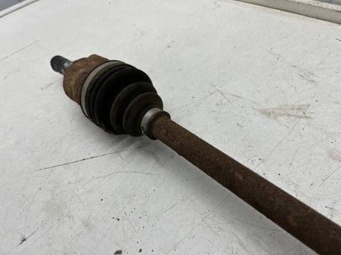 Półoś Nissan X-Trail III T32 Rogue 13-21r. 4x4 diesel prawa lewa tylna półoś napędowa długa przegub prawy lewy tył