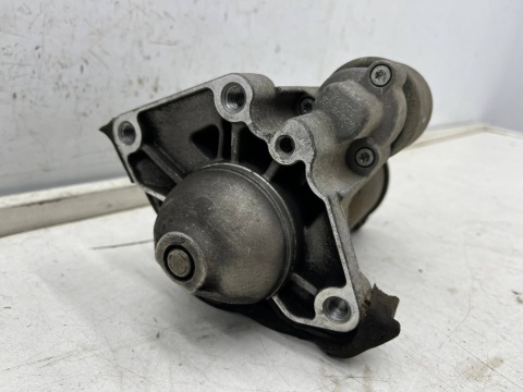 Rozrusznik Renault Kadjar Scenic Trafic Megane Vivaro Qashqai X-trail Talento 1.6 dCi 233008131r 0001170621