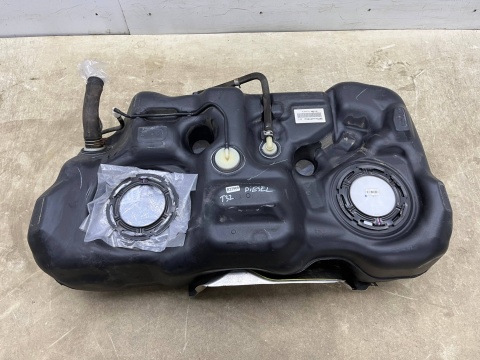 Zbiornik paliwa Nissan X-Trail III T32 Rogue 13-21r. DIESEL bak bez pompy