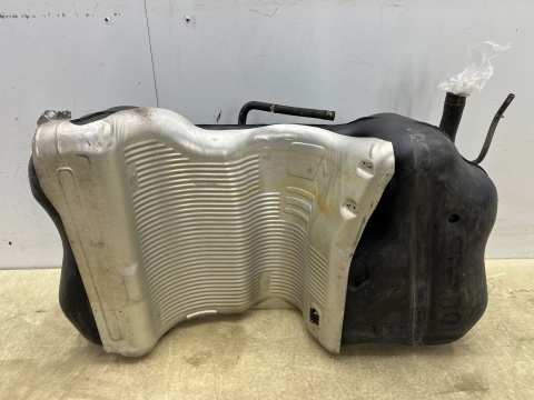 Zbiornik paliwa Nissan X-Trail III T32 Rogue 13-21r. DIESEL bak bez pompy
