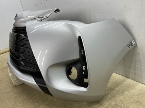 Zderzak przedni Toyota Yaris 3 III 17-20r. Lift przód 52119-0DA40