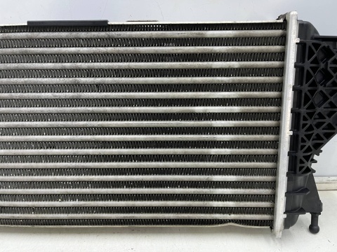 Chłodnica powietrza Mercedes ML GLE w166 GLE Coupe c292 GL GLS x166 11r.- 3.0 CDi intercooler oryginał a0995000600