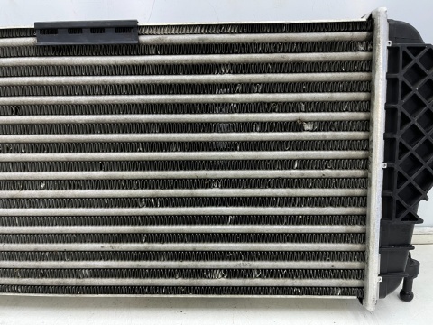 Chłodnica powietrza Mercedes ML GLE w166 GLE Coupe c292 GL GLS x166 11r.- 3.0 CDi intercooler oryginał a0995000600