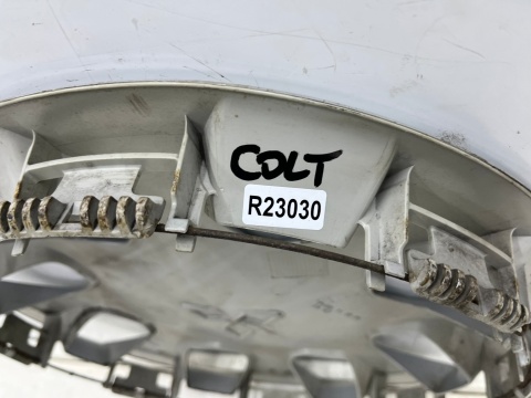 Kołpak Mitsubishi Colt VI 6 Z30 04-12r. 15 cali oryginalny r15 jedna sztuka 3983so010