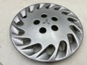 Kołpak Mitsubishi Sigma Galant 15 cali oryginalny r15 jedna sztuka aw324708