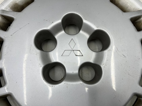 Kołpak Mitsubishi Space Wagon 3 III 98-04r. 15 cali r15 oryginalny mr316166