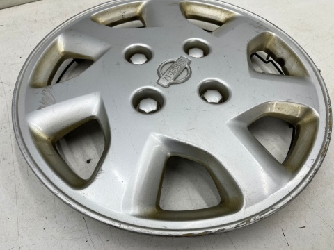 Kołpak Nissan Bluebird U13 91-97r. 14 cali oryginalny r14 jedna sztuka 40315-2f005
