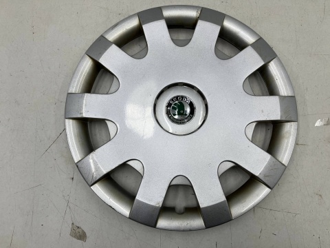 Kołpak Skoda Octavia 1 I 96-10r. 15 cali r15 oryginalny 1u0601147d