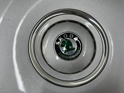 Kołpak Skoda Superb 1 I 01-08r. 16 cali r16 oryginalny 3u0601147b