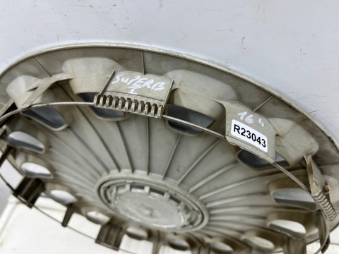 Kołpak Skoda Superb 1 I 01-08r. 16 cali r16 oryginalny 3u0601147b