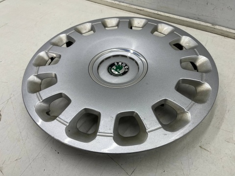 Kołpak Skoda Superb 1 I 01-08r. 16 cali r16 oryginalny 3u0601147b