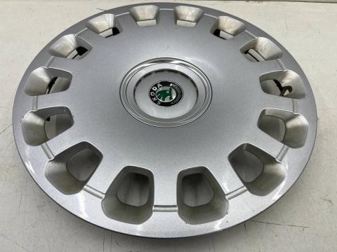 Kołpak Skoda Superb 1 I 01-08r. 16 cali r16 oryginalny 3u0601147b