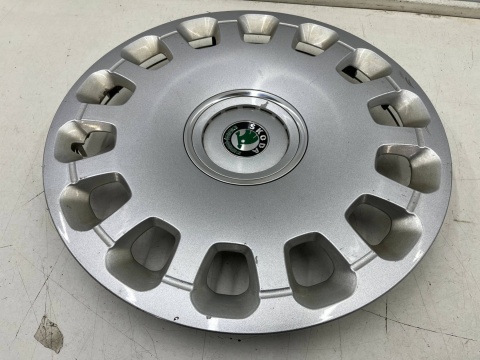 Kołpak Skoda Superb 1 I 01-08r. 16 cali r16 oryginalny 3u0601147b