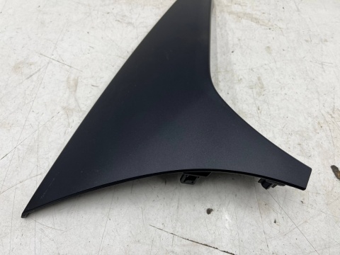 Listwa Mazda CX-5 II CX5 II KF 17-25r. PRAWA nakładka szyby klapy bagażnika spoiler blenda kb7w-519b1