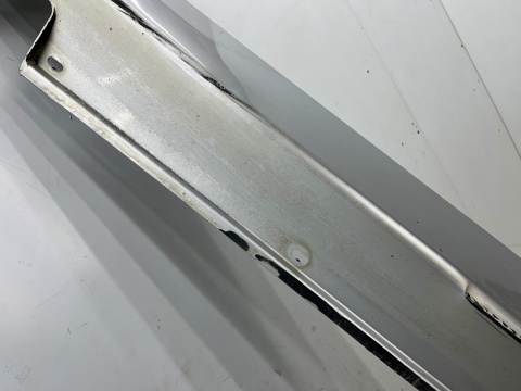 Nakładka progu BMW 5 E60 sedan E61 kombi 03-10r. prawa listwa prawy próg zewnętrzny 7033760