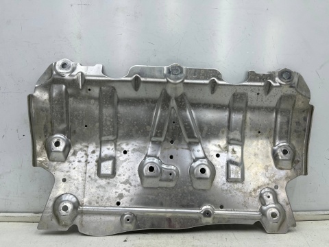 Osłona pod silnik BMW 3 G20 G21 xDrive 320dx 330dx 330ix 18r.- osłona podwozia dolna płyta wzmocnienia ORYGINALNA 6878580