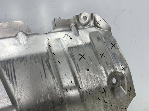 Osłona pod silnik BMW 3 G20 G21 xDrive 320dx 330dx 330ix 18r.- osłona podwozia dolna płyta wzmocnienia ORYGINALNA 6878580