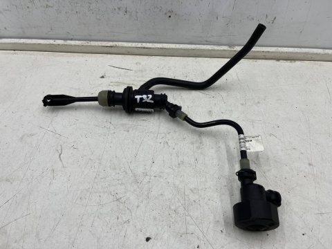 Pompa sprzęgła Nissan X-Trail III T32 Rogue 13-21r. 1.6 dCi wysprzęglik 306104ba0a 308504bb0a