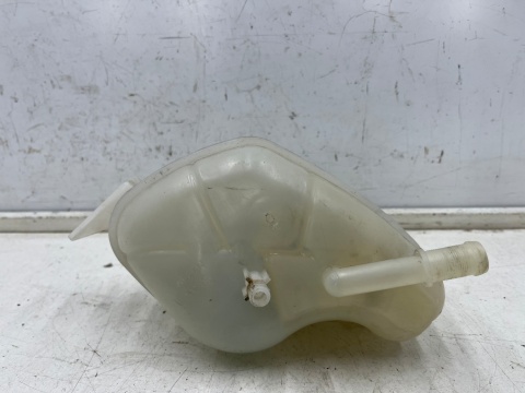 Zbiorniczek wyrównawczy Nissan X-Trail III T32 Rogue Qashqai J11 Kadjar 13-21r. 1.3 1.2 1.5 1.6 dCi zbiornik płynu chłodzącego