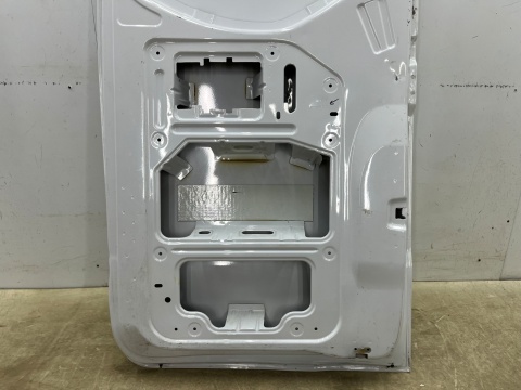 Drzwi Mercedes W910 W907 18r.- prawe tylne prawy tył A9107424900