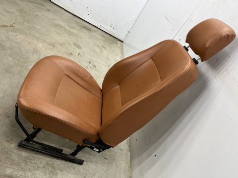 Fotele Aixam Crossline 2008r.- prawe przednie siedzisko oparcie pasażera