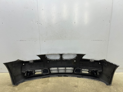 Zderzak przedni BMW 5 E60 E61 03-07r. Przedlift przód 4XPDC spryski 7033694