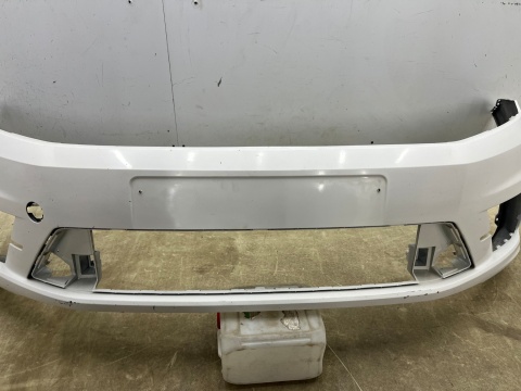 Zderzak przedni VW Caddy 3 III 15-20r. Lift przód 2K5807221K