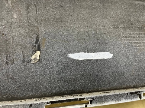 Zderzak przedni VW Caddy 3 III 15-20r. Lift przód 2K5807221K