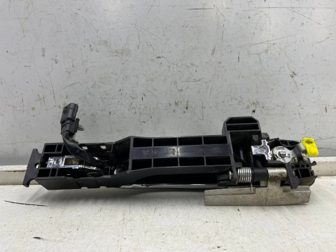 Klamka Nissan X-Trail III T32 Rogue 13-21r. Keyless lewa przednia zewnętrzna rączka drzwi CHROMOWANA lewy przód