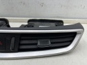 Kratka nawiewu Nissan X-Trail III T32 Rogue 13-21r. środkowa nadmuchu deski wnętrza