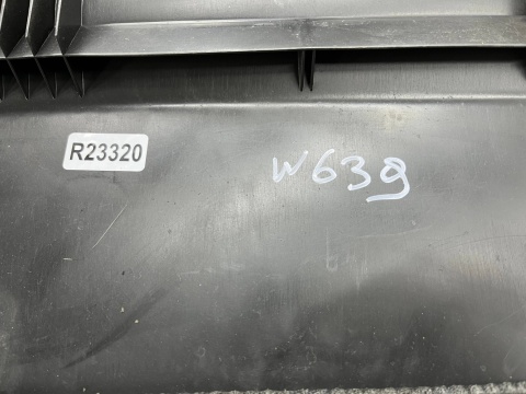 Nagrzewnica Mercedes Vito Viano W639 03-14r.  obudowa chłodnicy wody parownik klimatyzacji a6394461229