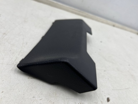 Nakładka deski rozdzielczej Nissan X-Trail III T32 Rogue 13-21r. osłona dolna OBD deski rozdzielczej 689644cc0a