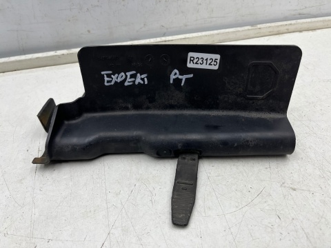 Osłona podwozia Fiat Scudo II Expert II Tepee Proace 06-16r. prawa osłona dolna tylnej belki zawieszenia 1401148380