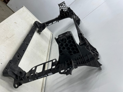 Pas przedni Porsche Cayenne III 9y 17r.- wzmocnienie ramka chłodnic oryginalny 9y0805594r